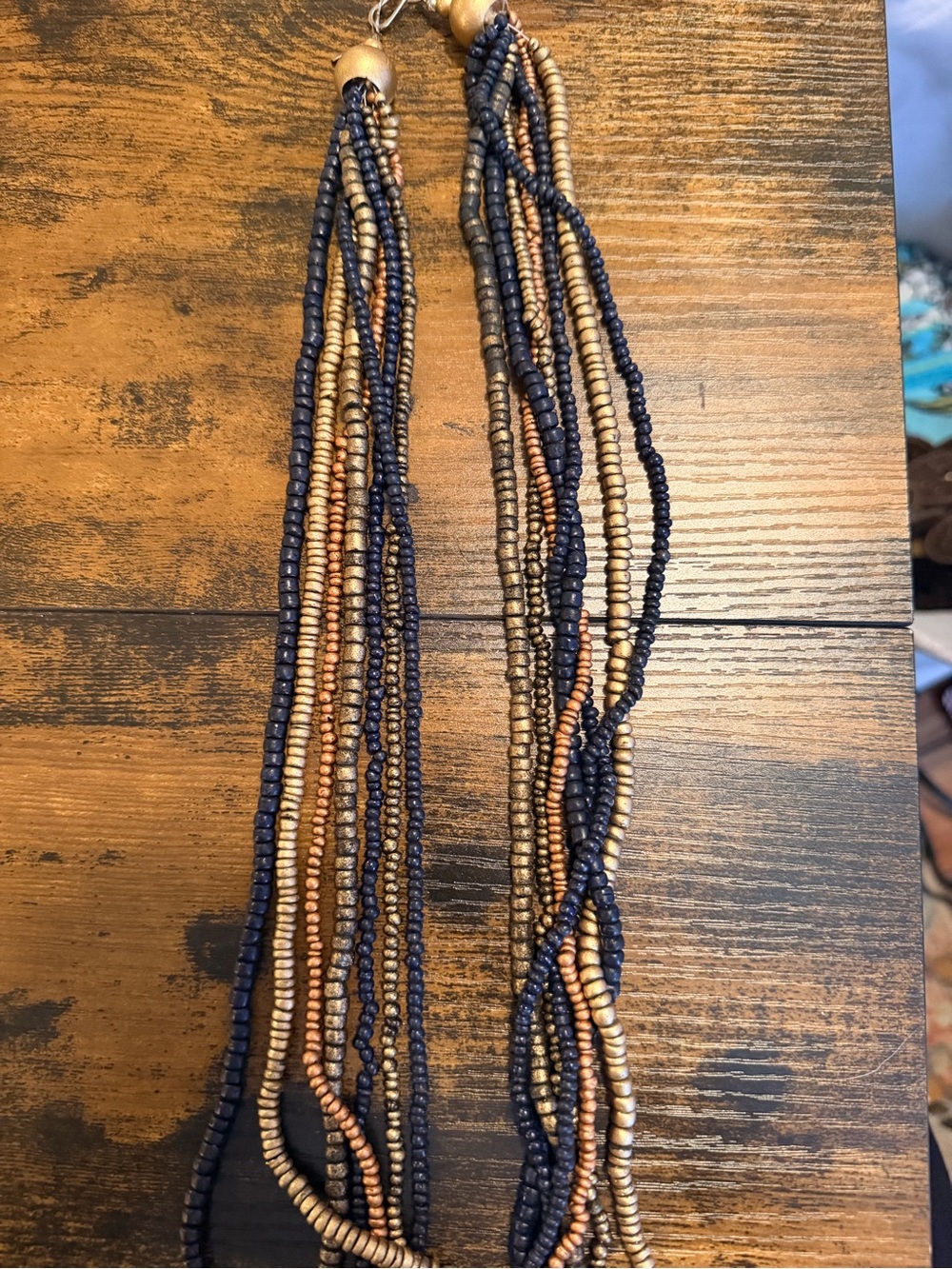 Vintage-Strand black and Gold Beaded Statement Necklace